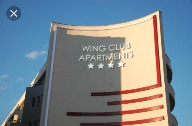 Holiday Wing Apartment 2 Ягодина Екстер'єр фото